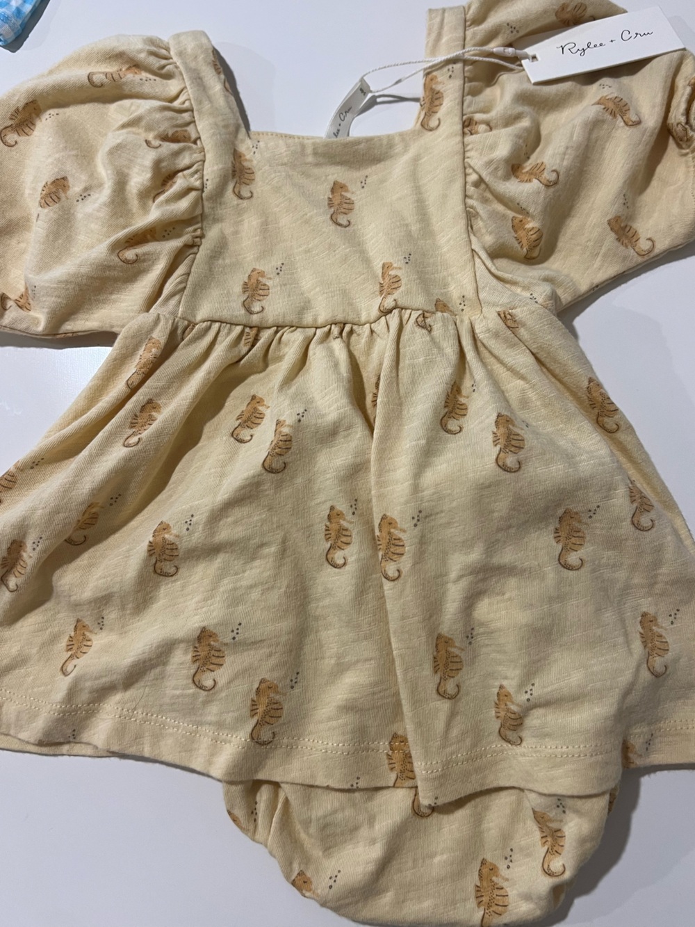 Rylee + Cru Yellow/cream baby set with seahorse print 3-6 month - nwt